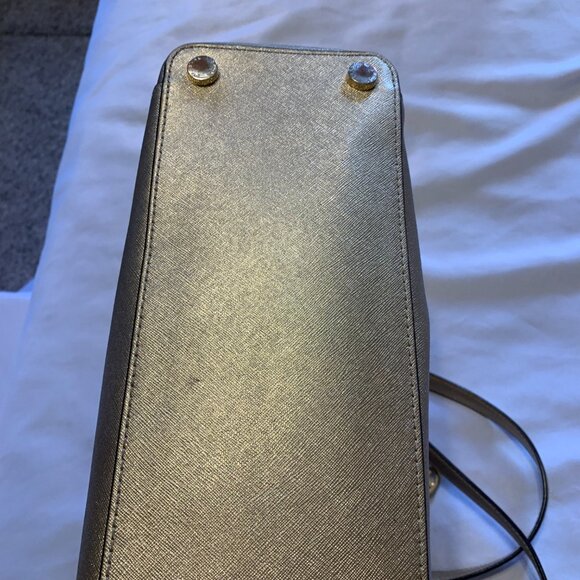 Michael Kors Large Gold Shoulder bag - Picture 10 of 15